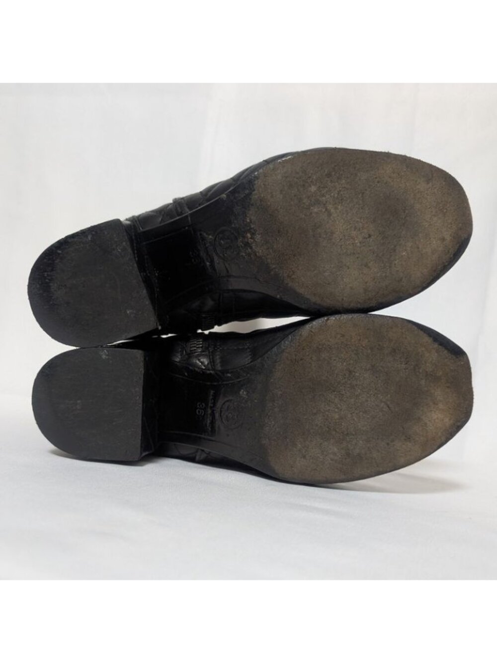 Chanel CC Logo Short Boots Quilted Black - Picture 6 of 10